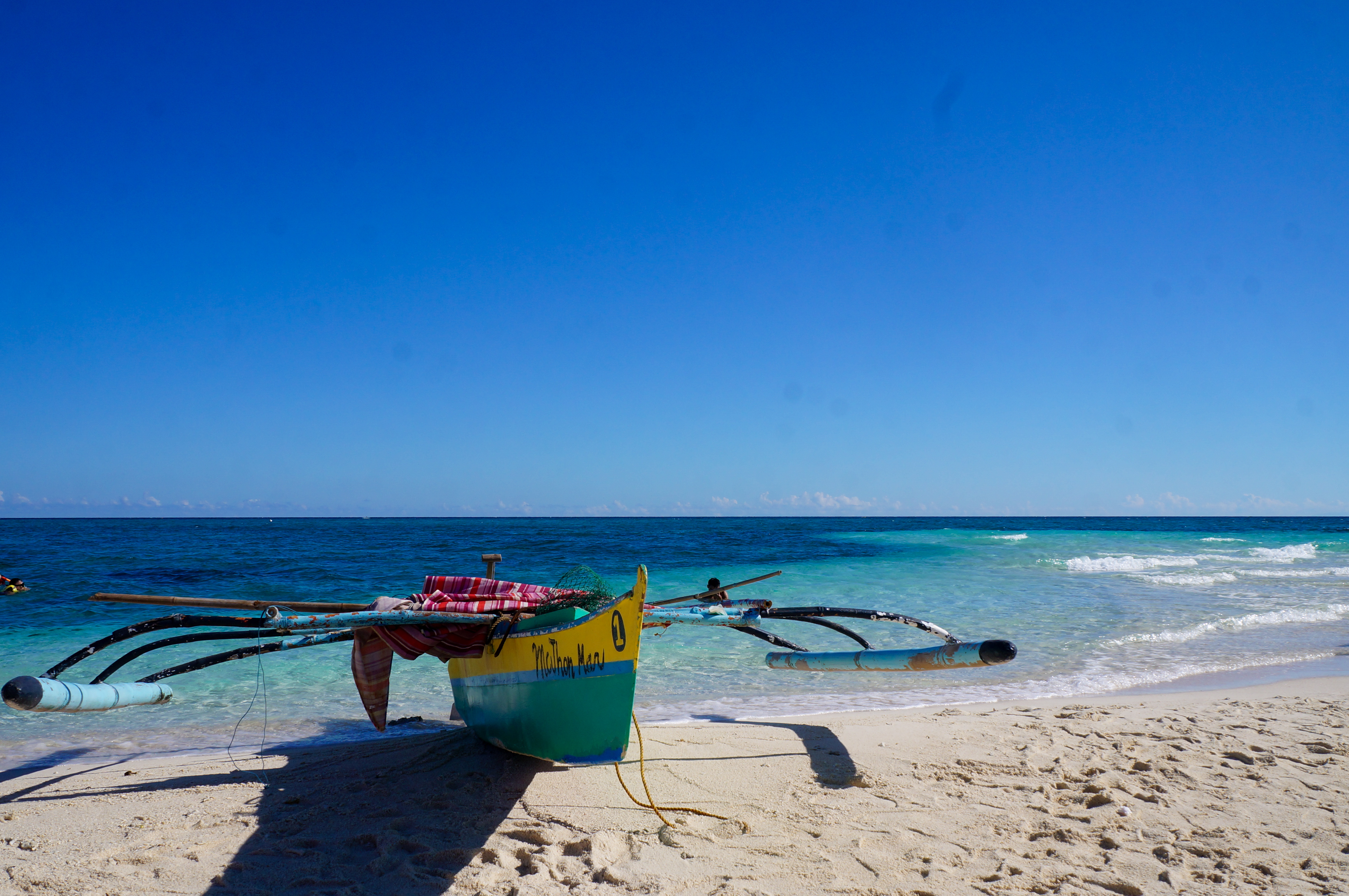20 Best Islands with White Sand Beaches in the Philippines